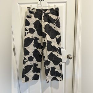 Lisa Says Gah- the Robyn Jeans in Cow Print
